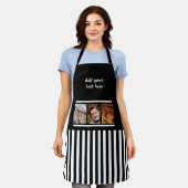 3 photo custom text black white striped  エプロン (着用した状態)