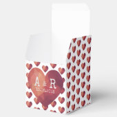 3d赤いハート対モノグラ結婚ム日付 フェイバーボックス (オープン)