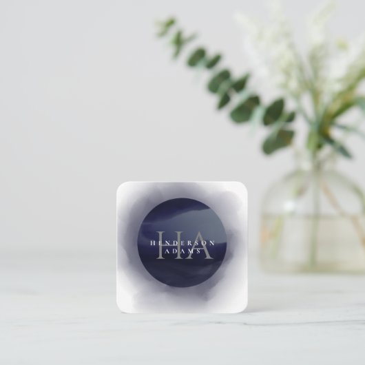 3D青と白の水色モノグラムロゴ スクエア名刺 (スタンド正面)