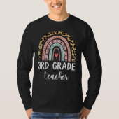 3rd Third Grade Teacher Rainbow Leopard Back To Sc Tシャツ (正面)