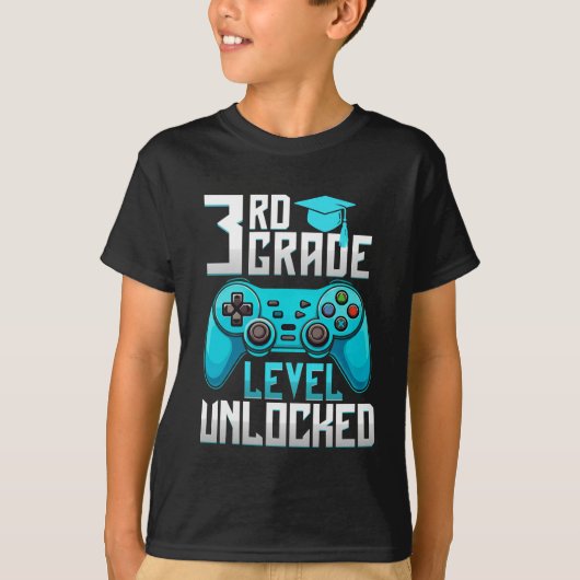3th Grade Unlocked Gamer Graduation Tシャツ (正面)
