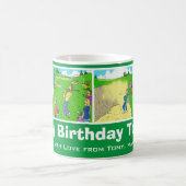 4おもしろいゴルフ&ゴルフ漫画をパーソナライズする。 コーヒーマグカップ (中央)