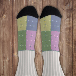 4つのリンゴストライプ畑をひそかに野生の ソックス