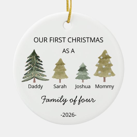4つの初めてのクリスマスの家族としてパーソナライズ セラミックオーナメント (正面)