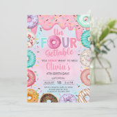 4つの取得できないドーナツ女の子4th誕生日招待状。 招待状 (スタンド正面)