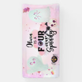 4つの常に不気味な 横断幕 (縦)