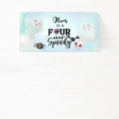 4つの常に不気味な 横断幕 (インサイチュ)