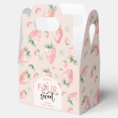 4つの常に甘いイチゴの子供の誕生日 フェイバーボックス (オープン)