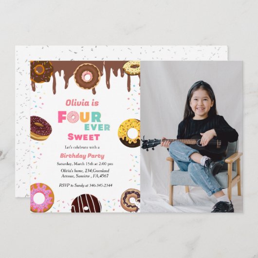 4つの永遠に甘い誕生日、甘い4番目のドーナツテーマ 招待状 (正面/裏面)