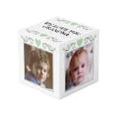 4つの画像を追加する私たちはおばあちゃんの緑を愛する フォトキューブ (正面アングル)
