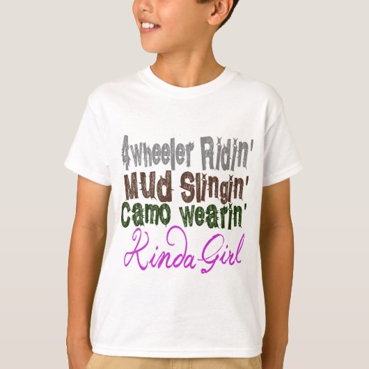 4つの荷車引きのridinの泥のslinginの迷彩柄のwearinのちょっと女の子 tシャツ (正面)