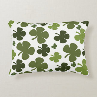 4つの葉のクローバーパターン アクセントクッション