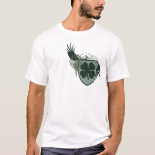 4つの葉のクローバー。 ハイファイ Tシャツ