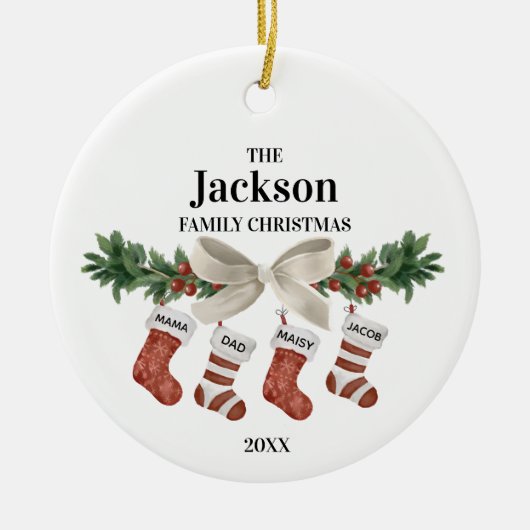 4クリスマスストッキングのパーソナル化可能な家族 セラミックオーナメント (正面)