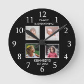 4フォトコラージュモダンファミリー名引用文ブラック ラウンド壁時計 (正面)