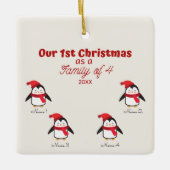 4ペンギンオーナメントの家族としての第1回クリスマス セラミックオーナメント (正面)