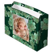 4リーフクローバーフレーム+フォトフォレストグリーン ラージペーパーバッグ (裏面アングル)