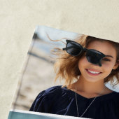 4不均等なコラージュ – ファンキー四辺形アート ビーチタオル (インサイチュ)