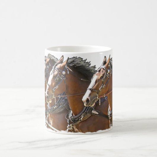 4並んでClydesdaleのばん馬 コーヒーマグカップ (中央)
