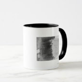 4人が前景にある悪魔の塔 マグカップ (正面右)