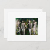 4人の女性が日光浴をしている。コラージュアート ポストカード (正面/裏面)