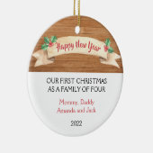4人の家族としての初めてのクリスマス セラミックオーナメント (右)