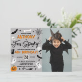 4回不気味!ハロウィーン4th誕生日の写真 招待状 (スタンド正面)