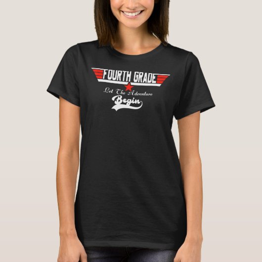 4年生で冒険を1日目に4日目 Tシャツ (正面)
