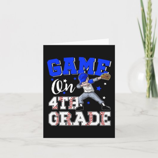 4年生の少年が学校の初日にダビングのゲーム カード (正面)