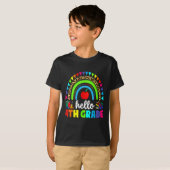 4年生の虹のバックトゥスクール初日 K Tシャツ (正面フル)