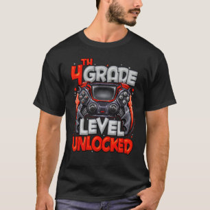 4年生レベルのアンロックされたゲーム4年生に戻る Tシャツ