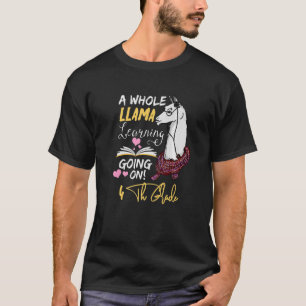 4年生学でラマ全体が続く Tシャツ
