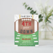 4年目のダウンサッカーテーマ4th誕生日 インビテーションポストカード (スタンド正面)