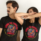 4日目カーシロ・デコロレスのルースターを生きる Tシャツ