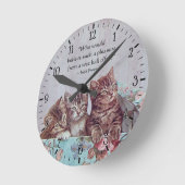 4時を刻んだ ラウンド壁時計 (傾斜)