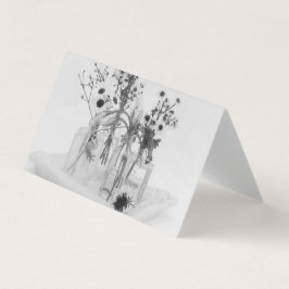 4本の瓶と白い花のカード