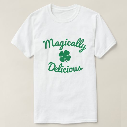 4枚の葉のクローバーが魔法のように美味しい Tシャツ (デザイン正面)