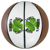 4枚パーソナライズされたの葉のクローバーラッキー バスケットボール (縦)