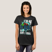 4歳の少年モンスタートラック誕生日パーティー4位 Tシャツ (正面フル)