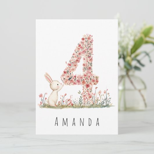 4歳の誕生日おめでとう フラワーフォー＆ホワイトうさぎカード 招待状 (スタンド正面)