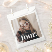 4歳の誕生日フォト - フォー フェイバーバッグ (クリップ留めされた状態)