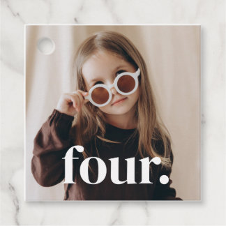 4歳の誕生日フォト - four フェイバータグ