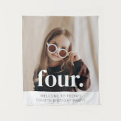 4歳の誕生日写真ウェルカムサイン タペストリー (正面)