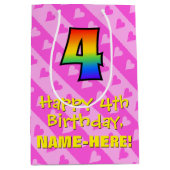 4歳の誕生日：おもしろいピンクハートストライプ&レインボー4 ミディアムペーパーバッグ (正面)