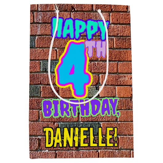 4歳の誕生日:おもしろい、アーバングラフィティインスパイアルック ミディアムペーパーバッグ (正面)