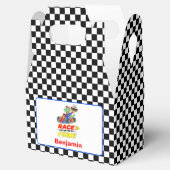 4歳の誕生日 ダイナソー レース カー Ready Set フェイバーボックス (オープン)