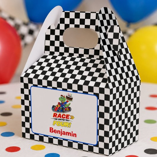 4歳の誕生日 ダイナソー レース カー Ready Set フェイバーボックス