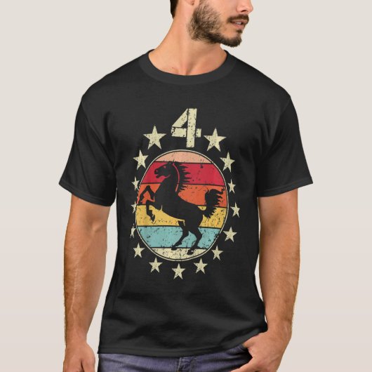 4歳の誕生日 馬 誕生日おめでとう 4才 Tシャツ (正面)