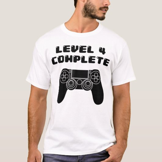 4歳の誕生日 4歳 ビデオゲーム 誕生日ヴィンテージ Tシャツ (正面)