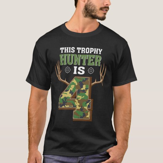 4歳狩り4歳パーティー鹿ハンター Tシャツ (正面)
